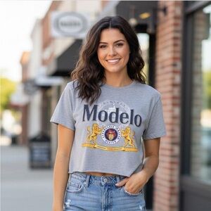 Women’s Modelo‎ Beer Graphic Crop Top T-shirt Gray Short Sleeve Casual Medium